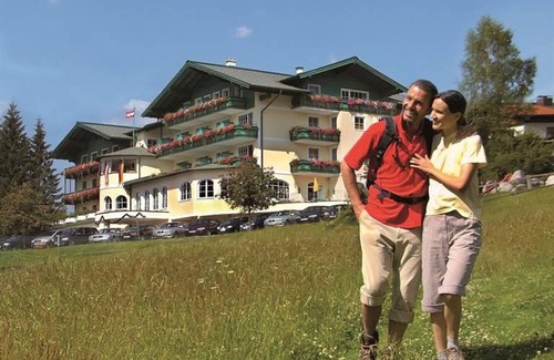 Sankt Martin am Tennengebirge House | Double room with shower, WC; East - Wohlfühlhotel Martinerhof