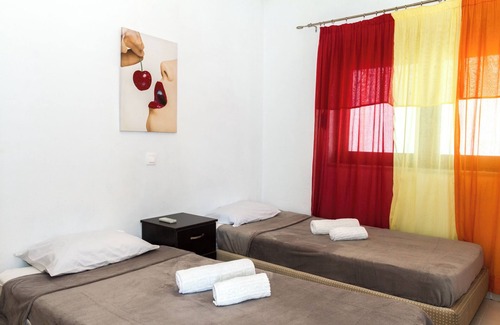 Diafani Apartment | Double Apartment in quiet neighborhood. 3 minutes distance to the beach