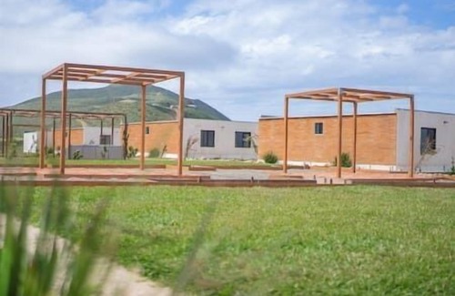 Ensenada House | Double Cabin #10 - Oak Point