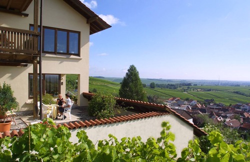 Gleiszellen-Gleishorbach Apartment | Double room for 2 guests with 30m² in Gleiszellen-Gleishorbach (185210)