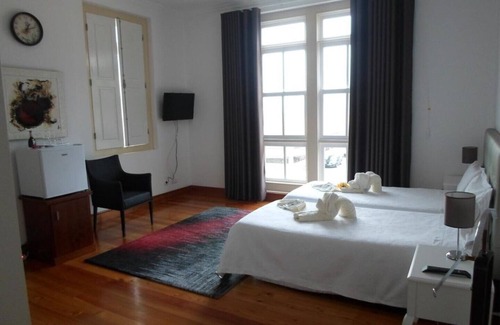 Armamar House | Double or Twin Room with View
