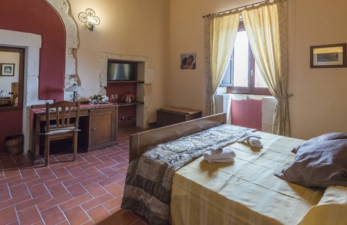 Maeggio Hotel | Double Pool View Hotel Lady Lusya ★