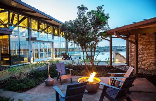 Lakeway Hotel | Double Queen with Balcony and Lakeview at Lakeway Resort & Spa | 4 Units
