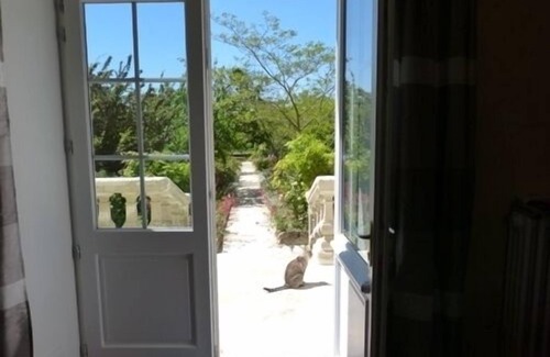 Saint-Thomas-de-Conac House | Double room accessible to disabled people