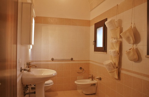 Francavilla Fontana Bed & Breakfast | Double Room in Masseria Pugliese from 1700 (double room)