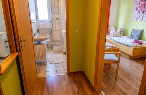 Prohn Apartment | Double Room (18) - Pension Zur Curve