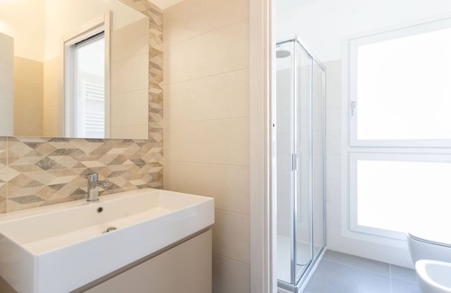 Province of Cagliari Apartment | Double room and private bathroom, Cagliari area Brotzu and Policlinico hospitals