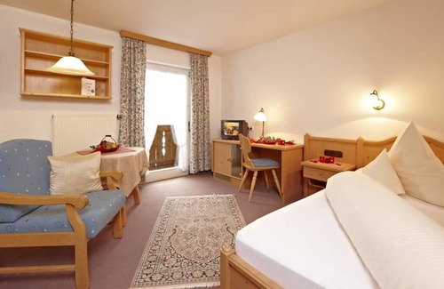Sonnen Apartment | Double room Cat. A (3-6 nights) - Kur- & Vitalhotel Sonnen