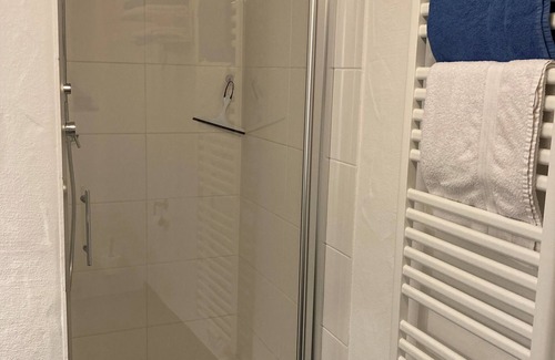 Borler Bed & Breakfast | Double room comfortably furnished with own bathroom