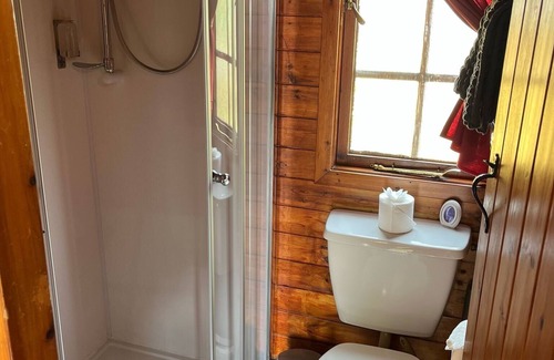 Crianlarich Cabin | Double Room, Crianlarich, whw