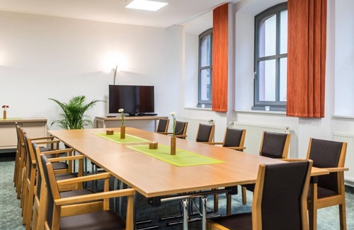 Neuerburg House | Double room for the disabled - euvea Freizeit- und Tagungshotel gGmbh