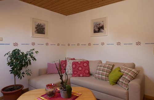 Oberammergau Bed & Breakfast | Double room (No. 4, from 7 nights) - Pension Zum Kirchenbauer