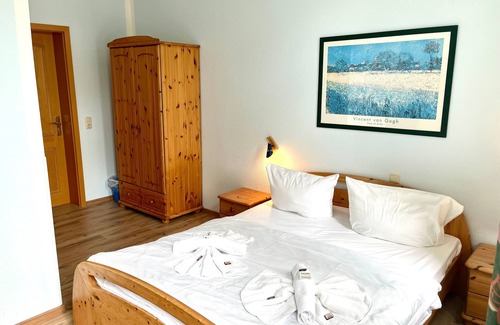 Binz Cottage | Double room no. 5 - Pension Haus Edelweiß