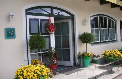 Faistenau Cottage | Double Room - Pension Bayrhammer