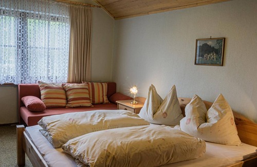 Muehlbach Am Hochkoenig House | Double room (room 10) - Gasthof Scherer