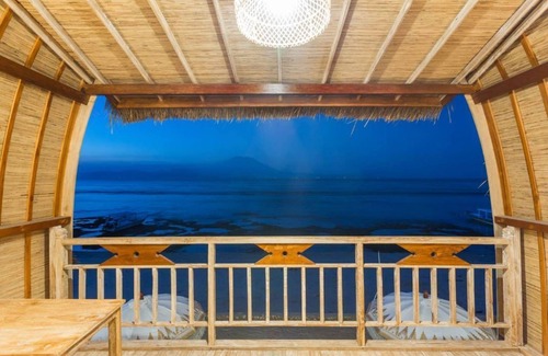 Penida Island House | Double Room Sea View Road Beach Premier