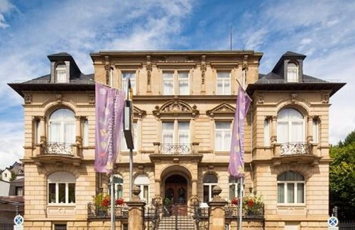 Idar-Oberstein House | Double room shower/bath/WC Deluxe - Berghotel Kristall