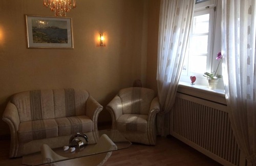 Idar-Oberstein House | Double room suite bath/WC - Hotel Schloßschenke