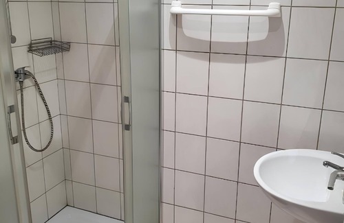 Minusio Bed & Breakfast | Double Room with Air Conditioning - Del Ponte Break