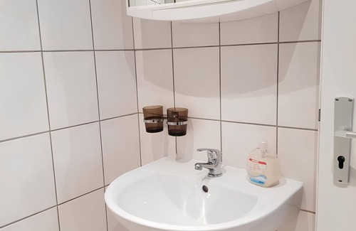 Minusio Bed & Breakfast | Double Room with Air Conditioning - Del Ponte Break