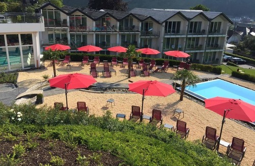 Loef House | Double room with balcony - Half board BI - 2 P - Moselstern Parkhotel Krähennest