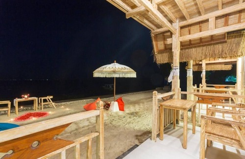 Penida Island Villa | Double Room with Terrace and Sea View at klungkung