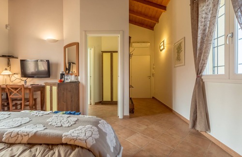 Castenaso Other | Double room with private bathroom just a few minutes from Bologna
