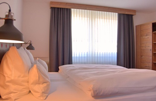 Sankt Georgen im Schwarzwald Apartment | Double room with shower/WC