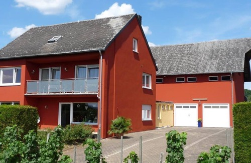 Schweich Bed & Breakfast | Double room with shower/WC - Weingut-Pension Schiff