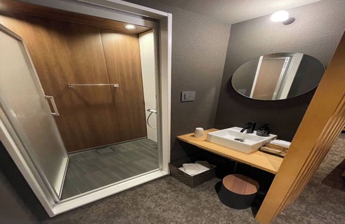 Asakusa Hotel | Double Room with Sofabed hotel with fitness room, AC in marvelous Taito City