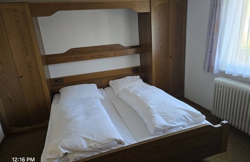Enzklosterle Apartment | Double room without balcony with shower and WC
