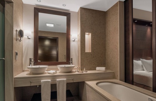 Roldan Resort | DoubleTree by Hilton La Torre Golf & Spa Resort