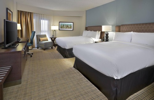 Regina Hotel | DoubleTree by Hilton Hotel & Conference Centre Regina