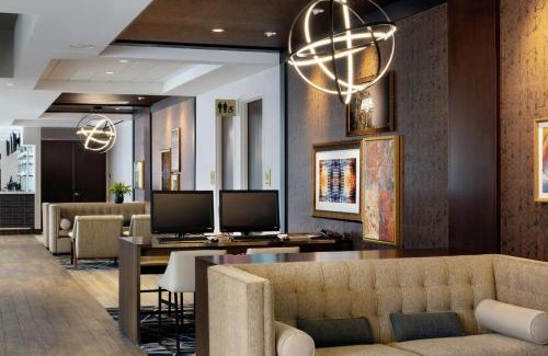 Jamestown Hotel | Doubletree By Hilton Jamestown, Ny