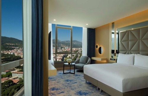 Yunusemre Hotel | DoubleTree by Hilton Manisa