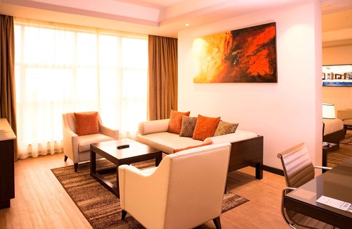 Nairobi Hotel | DoubleTree by Hilton Nairobi Hurlingham