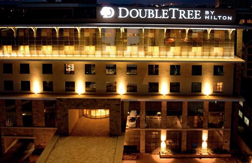 Nairobi Hotel | DoubleTree by Hilton Nairobi