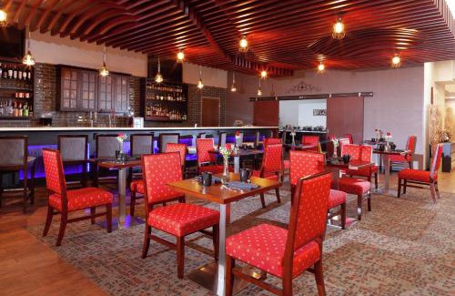 Miamisburg Hotel | DoubleTree Suites by Hilton Dayton/Miamisburg