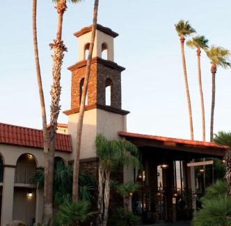 Tucson Hotel | DoubleTree Suites by Hilton Tucson-Williams Center