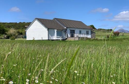Sleat House | Dounhuila Self-Catering Cottage