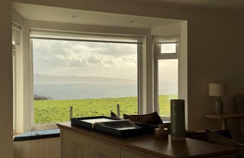 Sleat House | Dounhuila Self-Catering Cottage