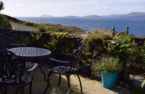 County Cork Cottage | Dove Hollow Cottage, Sunsets and Sweeping Views Of Iveragh Peninsula
