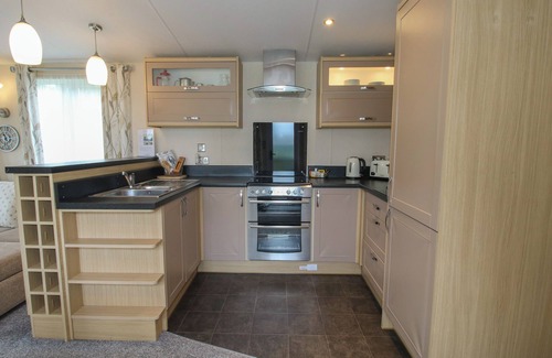 Aymestrey Cottage | DOVE, pet friendly, with a garden in Shobdon