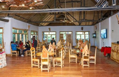 Naivasha Cabin | Dovenest Lodge
