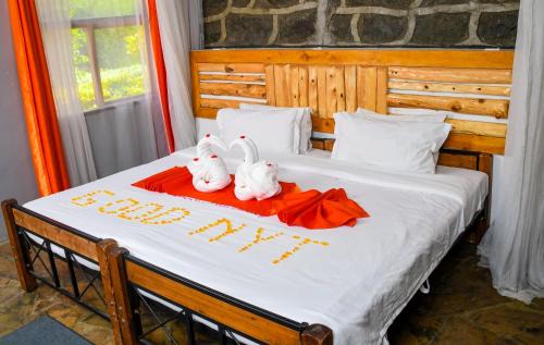 Naivasha Cabin | Dovenest Lodge
