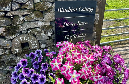 Newton Grange Cottage | DOVER BARN, family friendly, with a garden in Parwich