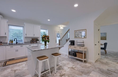 Quarryville House | Down in the Hollow |Modern Cottage in Lancaster Co