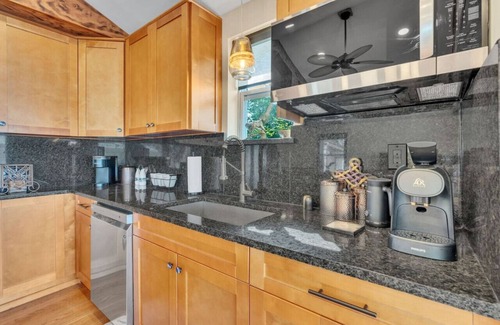 Barstow House | Downs By The River 2 Bedrooms 1 Bathroom