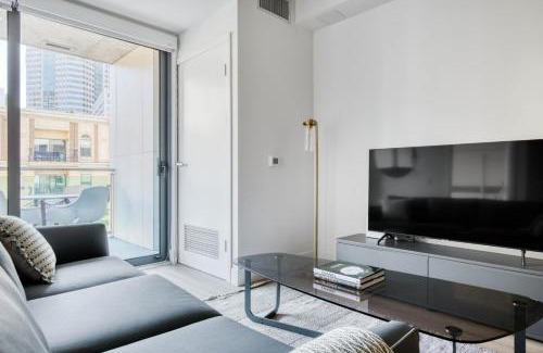 City West Apartment | Downtown 1BR w Pool Gym WD nr Staples Center LAX-556