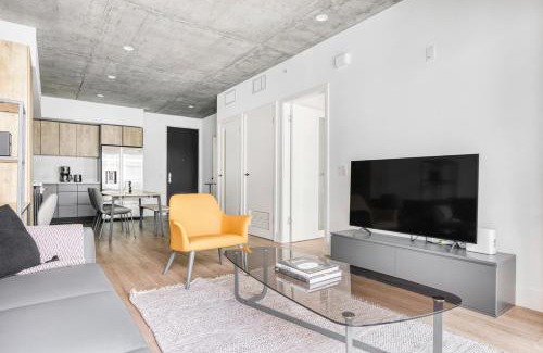 City West Apartment | Downtown 1BR w Pool Gym WD nr Staples Center LAX-552